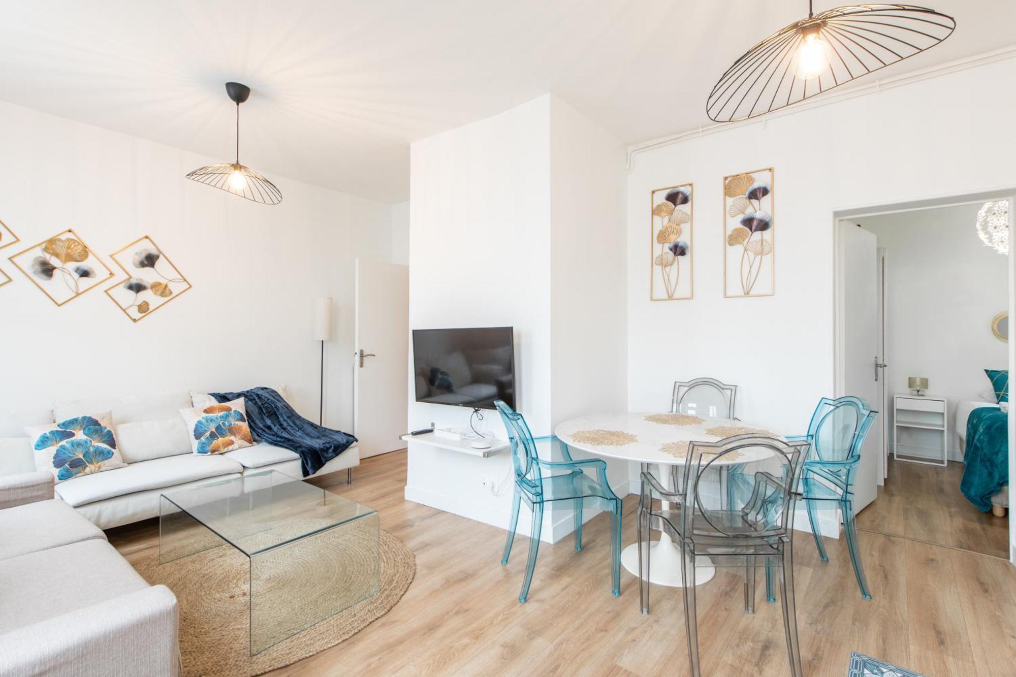 Spacious And Bright 2-Bedroom Large Apartment Very Close To Paris - Near Metro Boulogne-Billancourt Bagian luar foto