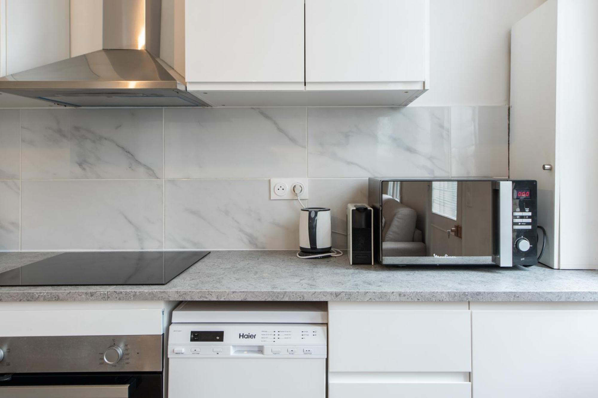 Spacious And Bright 2-Bedroom Large Apartment Very Close To Paris - Near Metro Boulogne-Billancourt Bagian luar foto