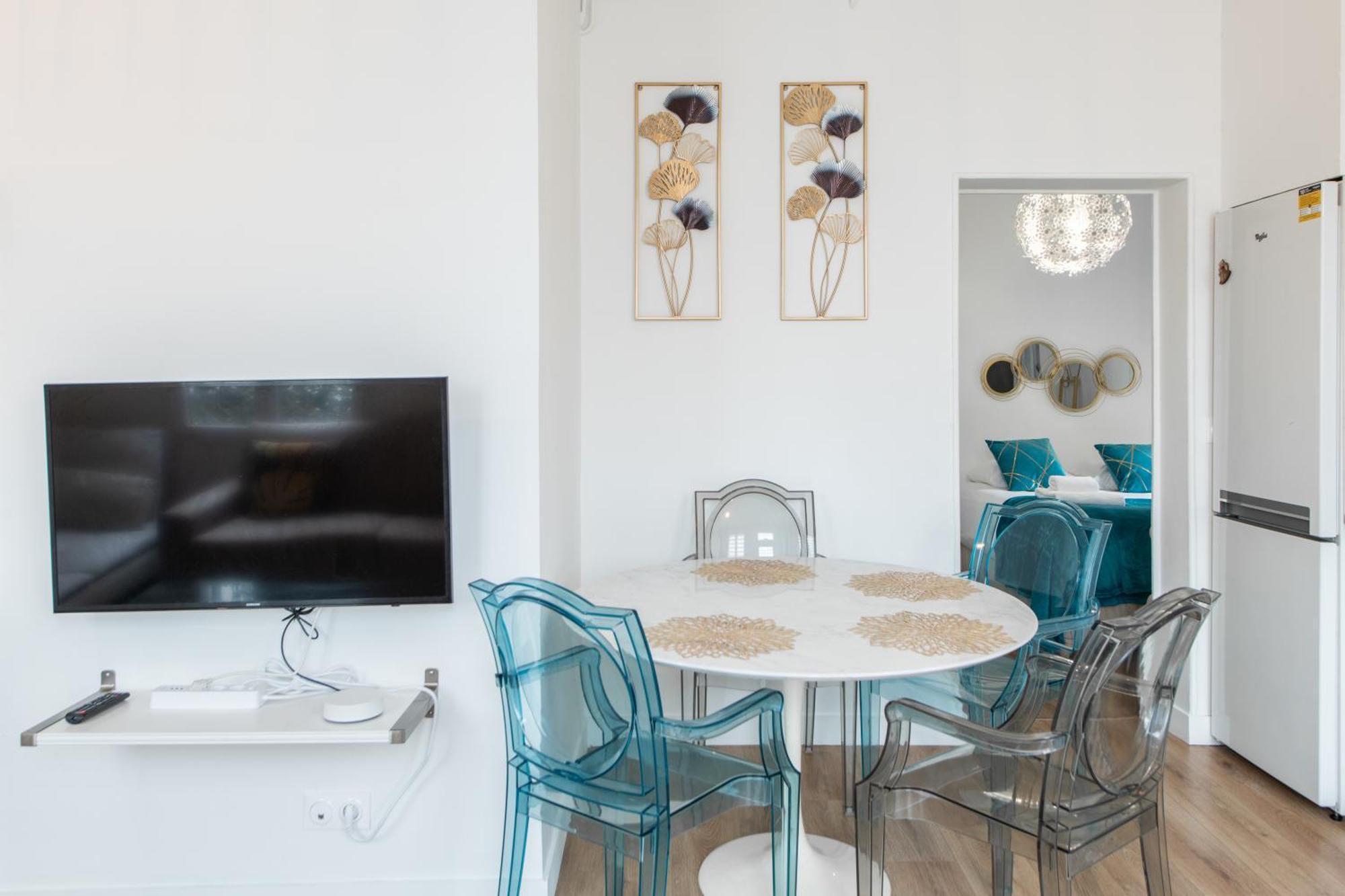 Spacious And Bright 2-Bedroom Large Apartment Very Close To Paris - Near Metro Boulogne-Billancourt Bagian luar foto