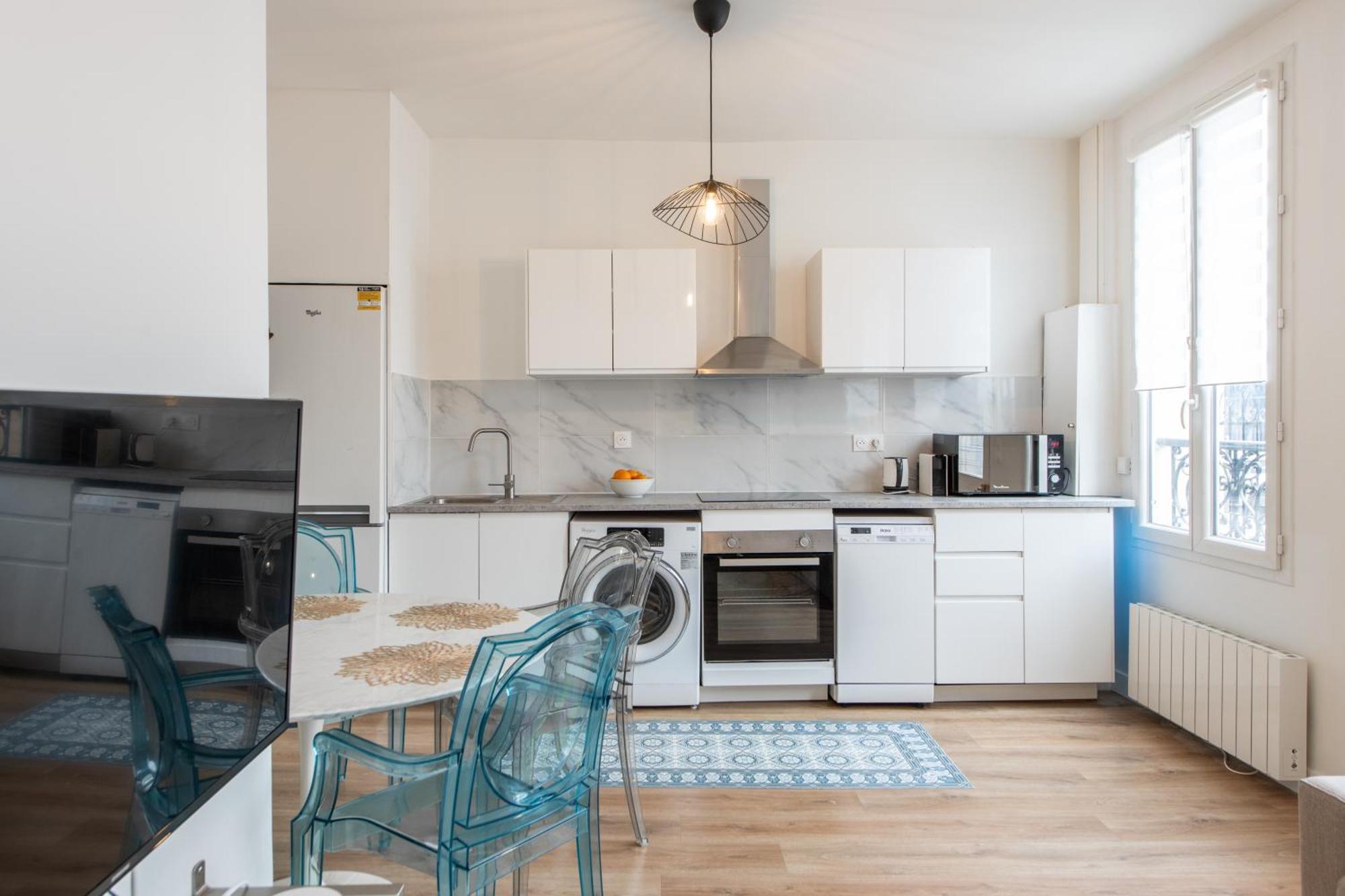 Spacious And Bright 2-Bedroom Large Apartment Very Close To Paris - Near Metro Boulogne-Billancourt Bagian luar foto