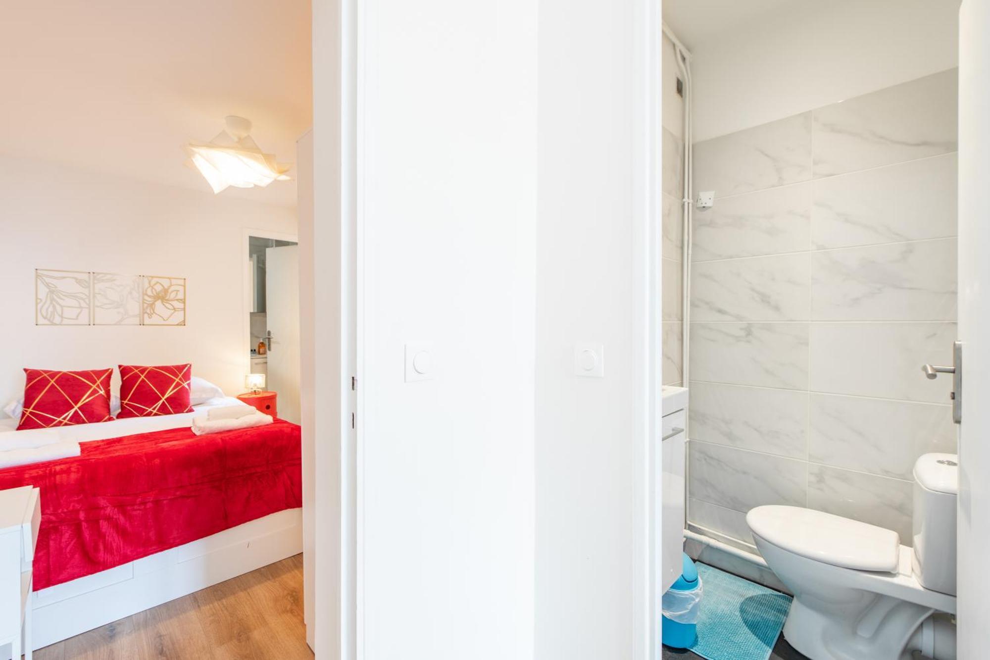 Spacious And Bright 2-Bedroom Large Apartment Very Close To Paris - Near Metro Boulogne-Billancourt Bagian luar foto