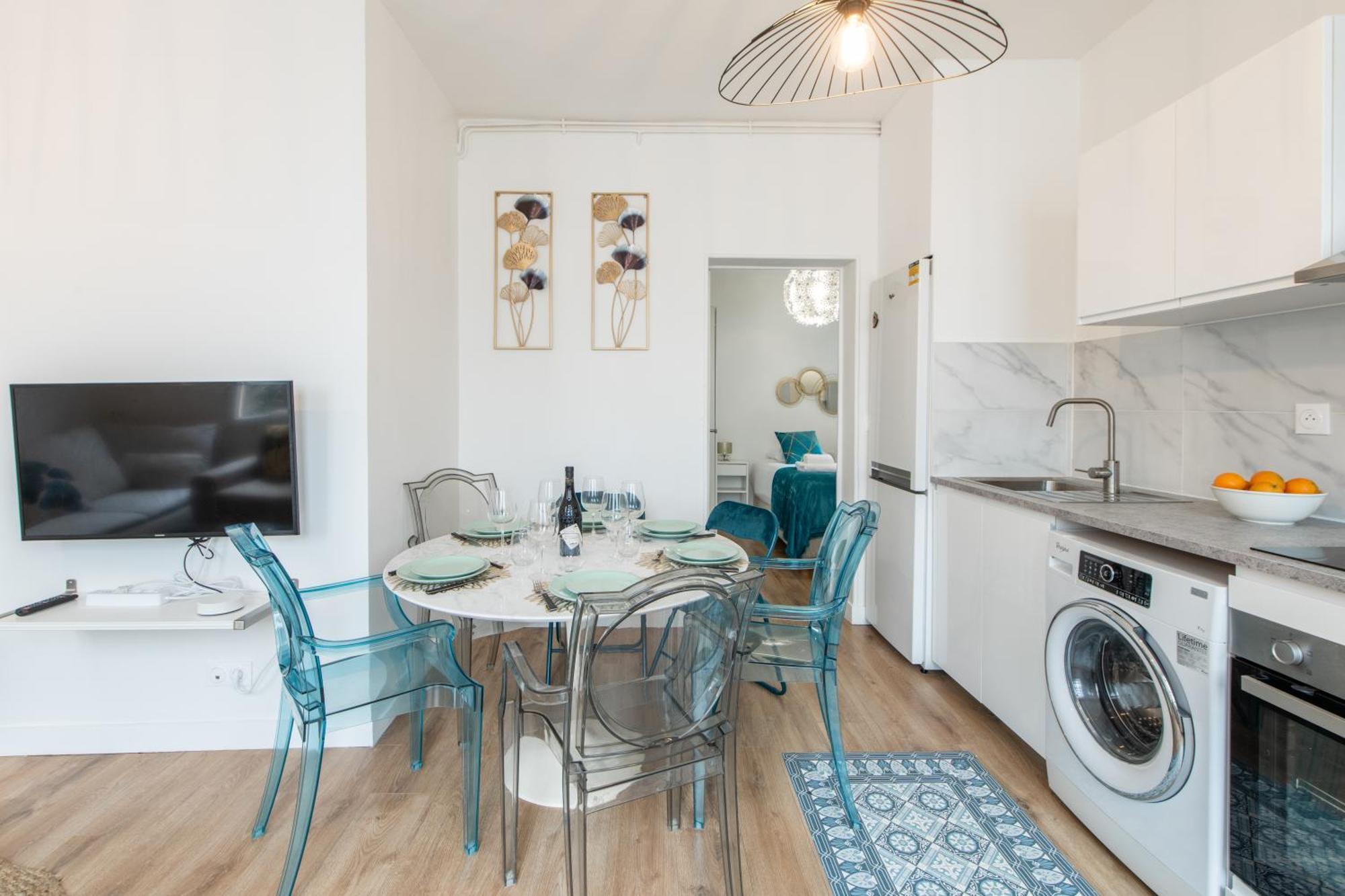 Spacious And Bright 2-Bedroom Large Apartment Very Close To Paris - Near Metro Boulogne-Billancourt Bagian luar foto