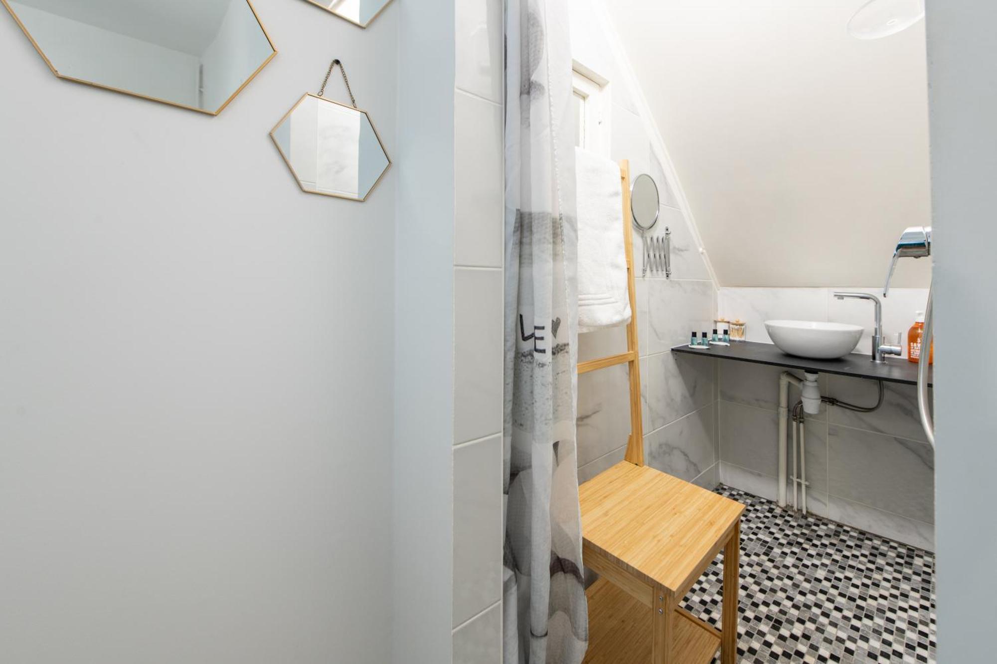 Spacious And Bright 2-Bedroom Large Apartment Very Close To Paris - Near Metro Boulogne-Billancourt Bagian luar foto