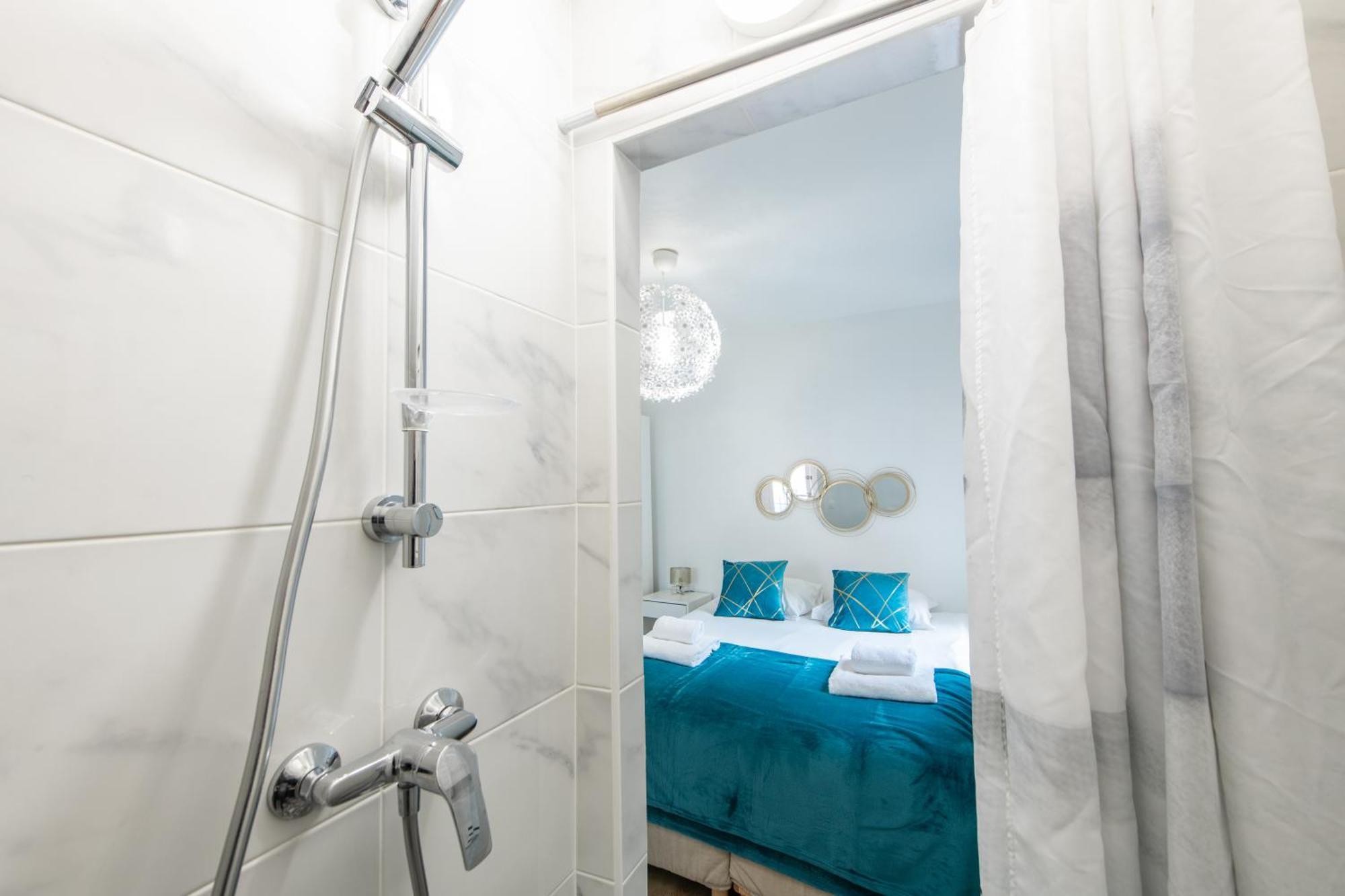 Spacious And Bright 2-Bedroom Large Apartment Very Close To Paris - Near Metro Boulogne-Billancourt Bagian luar foto