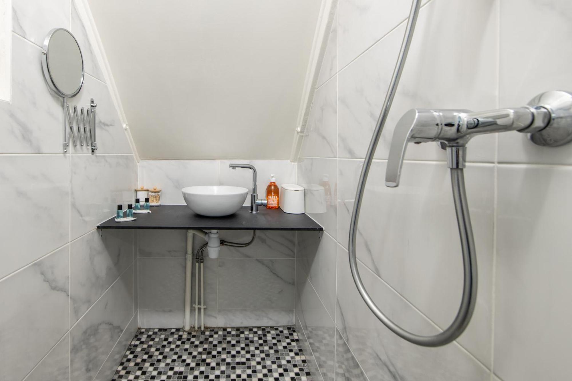 Spacious And Bright 2-Bedroom Large Apartment Very Close To Paris - Near Metro Boulogne-Billancourt Bagian luar foto