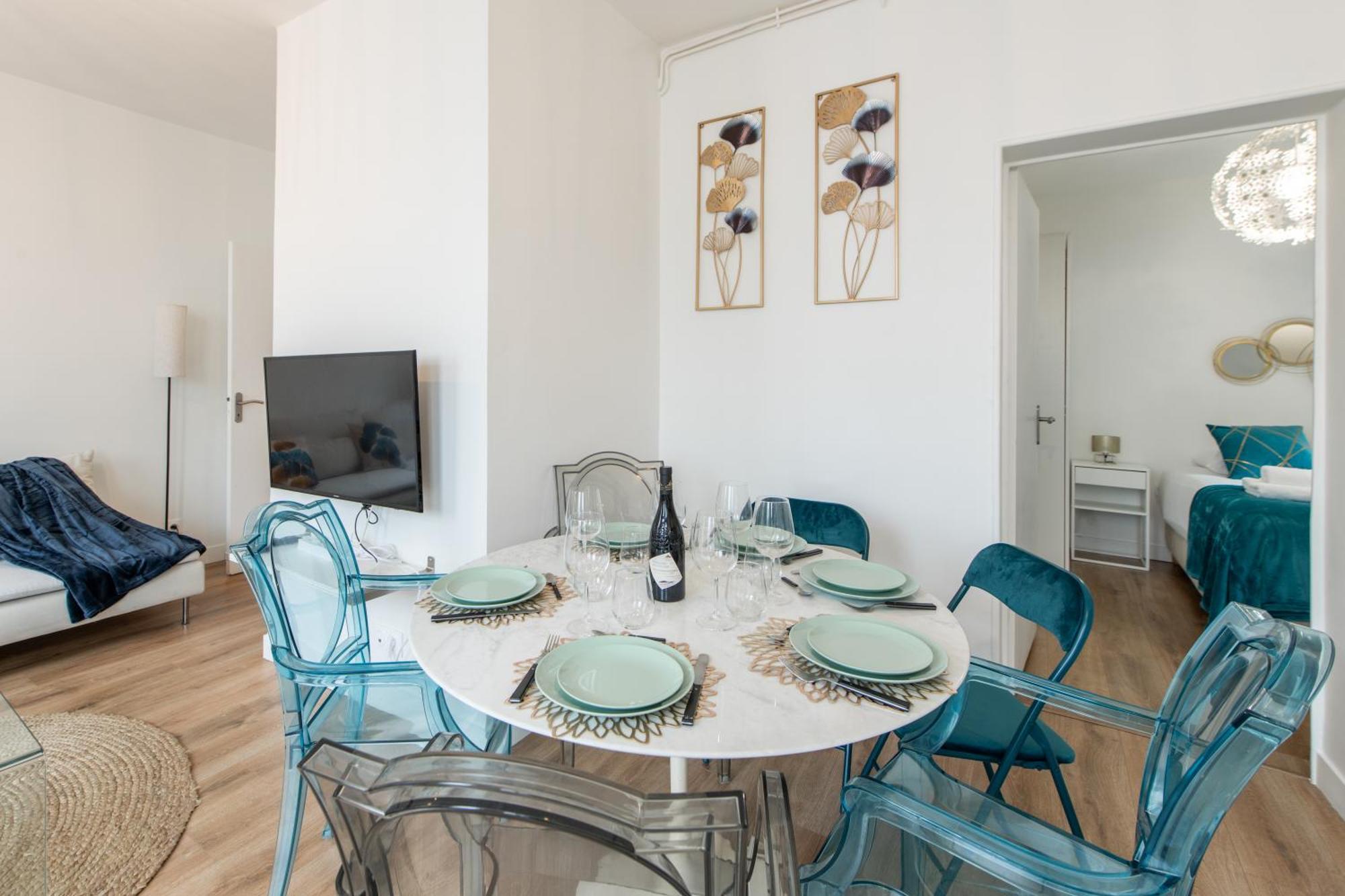 Spacious And Bright 2-Bedroom Large Apartment Very Close To Paris - Near Metro Boulogne-Billancourt Bagian luar foto