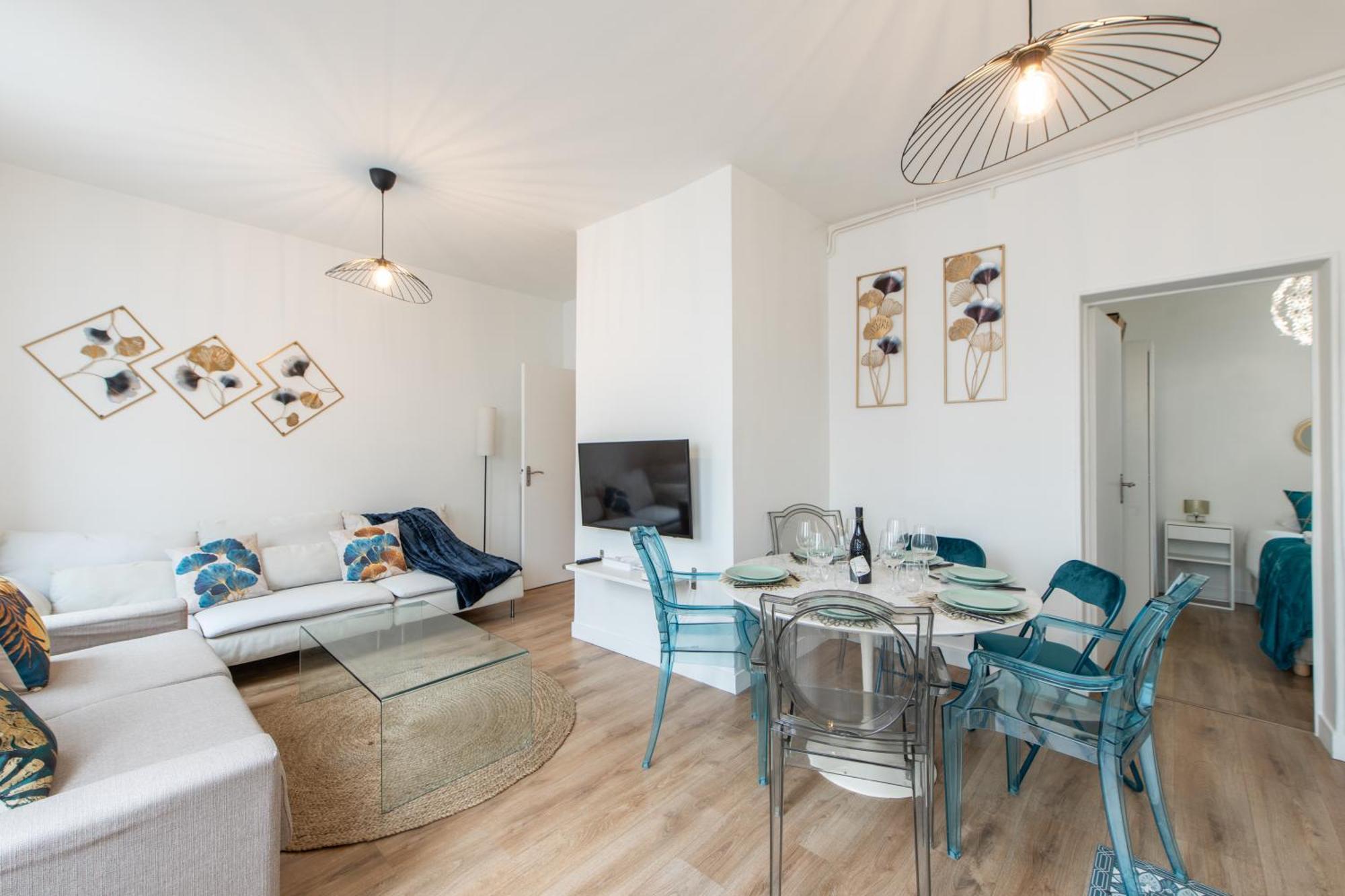 Spacious And Bright 2-Bedroom Large Apartment Very Close To Paris - Near Metro Boulogne-Billancourt Bagian luar foto