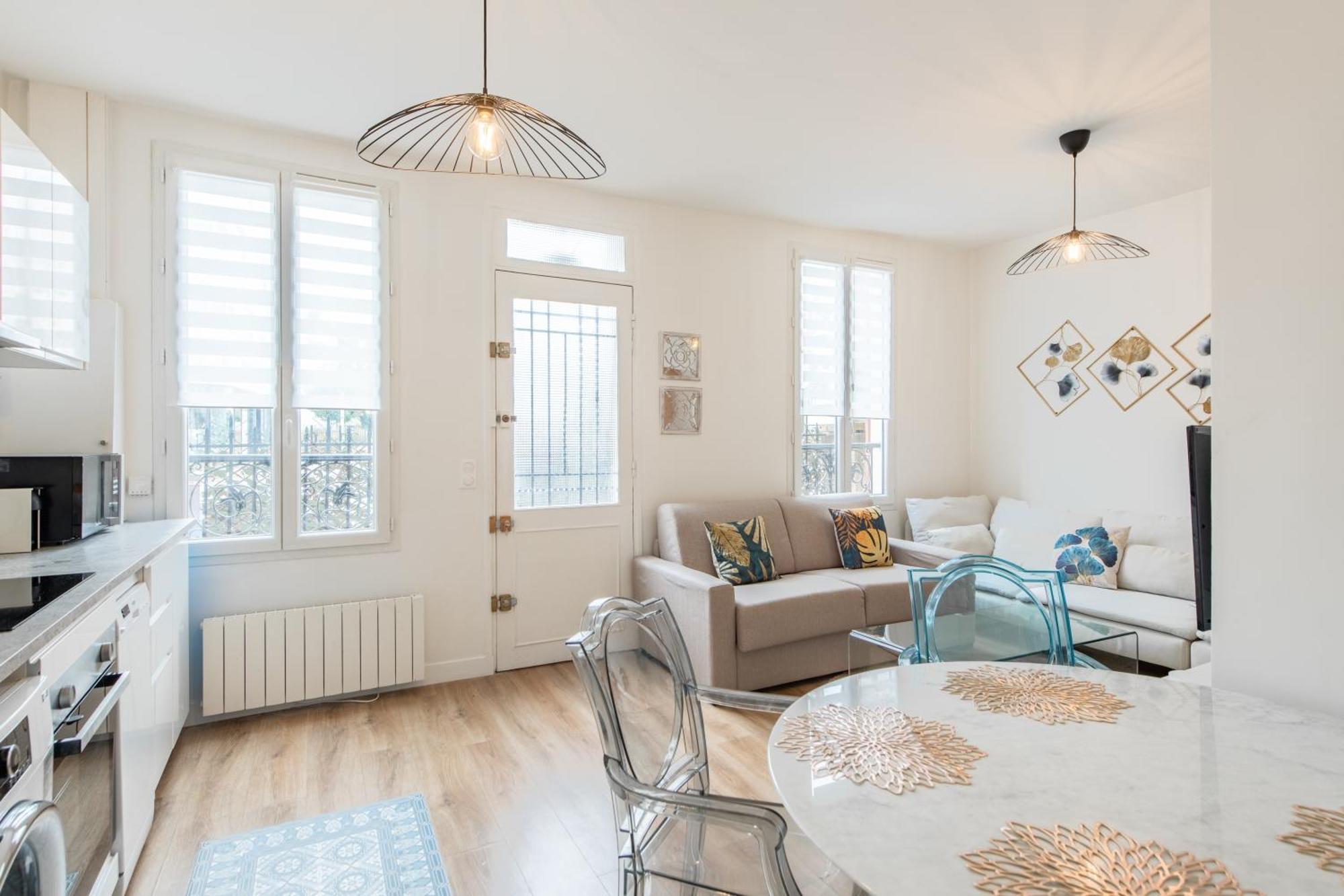 Spacious And Bright 2-Bedroom Large Apartment Very Close To Paris - Near Metro Boulogne-Billancourt Bagian luar foto